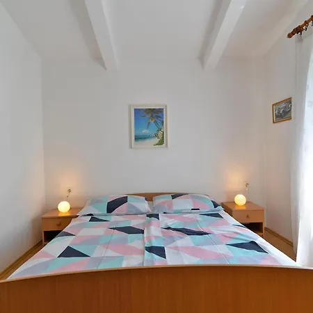 Apartment Mira 667