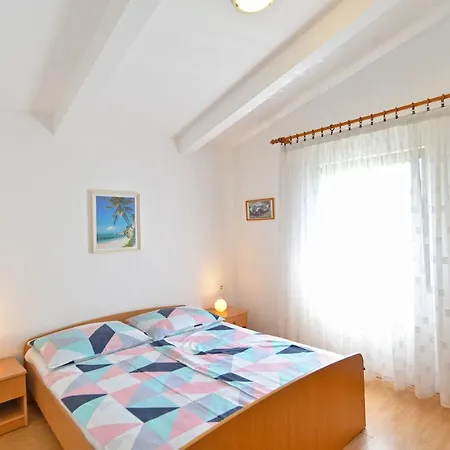 Mira 667 Apartment Medulin